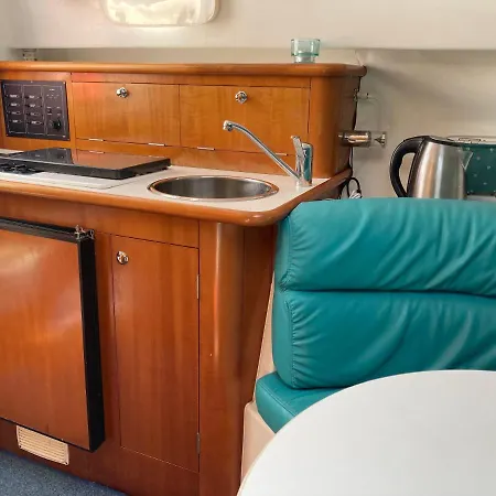 Botel Bateau Nirvana 7,6 M